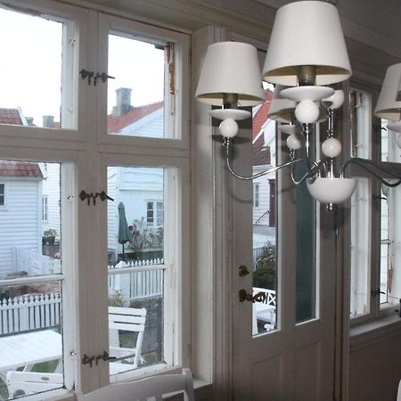 Gamle Apoteket I Gamle Skudeneshavn Apartment ภายนอก รูปภาพ