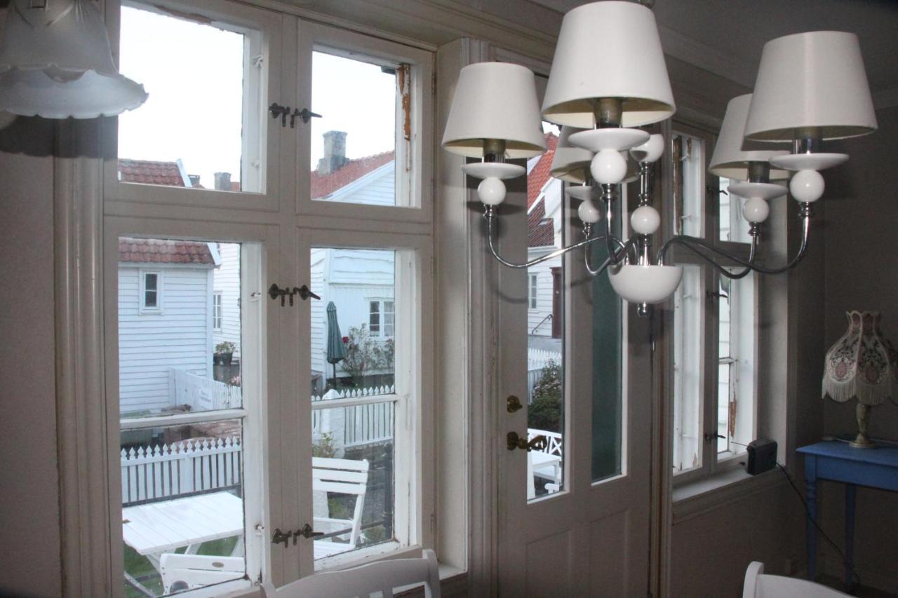 Gamle Apoteket I Gamle Skudeneshavn Apartment ภายนอก รูปภาพ