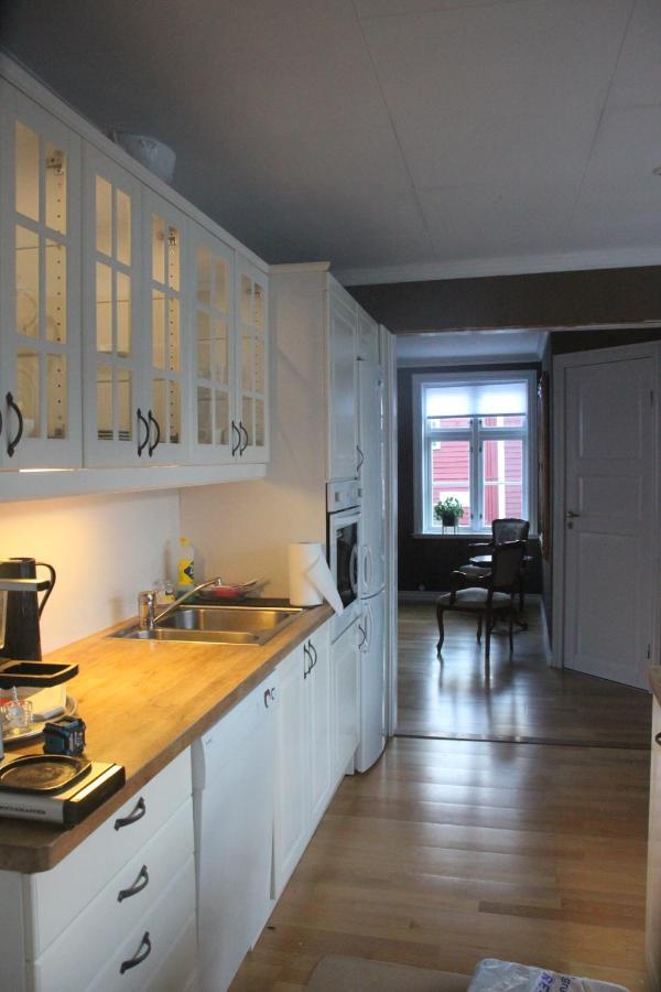 Gamle Apoteket I Gamle Skudeneshavn Apartment ภายนอก รูปภาพ